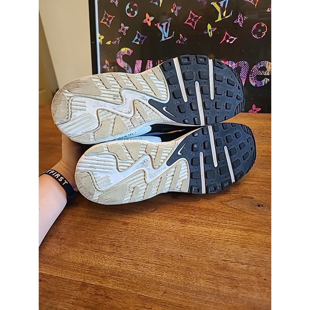 Nike Air Max Excee Womens Size 12 Black White Shoes Sneakers Running cd5432-004 - Picture 5 of 11